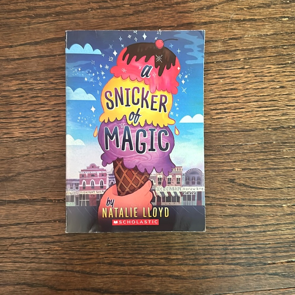 A snicker of magic book Natalie Lloyd